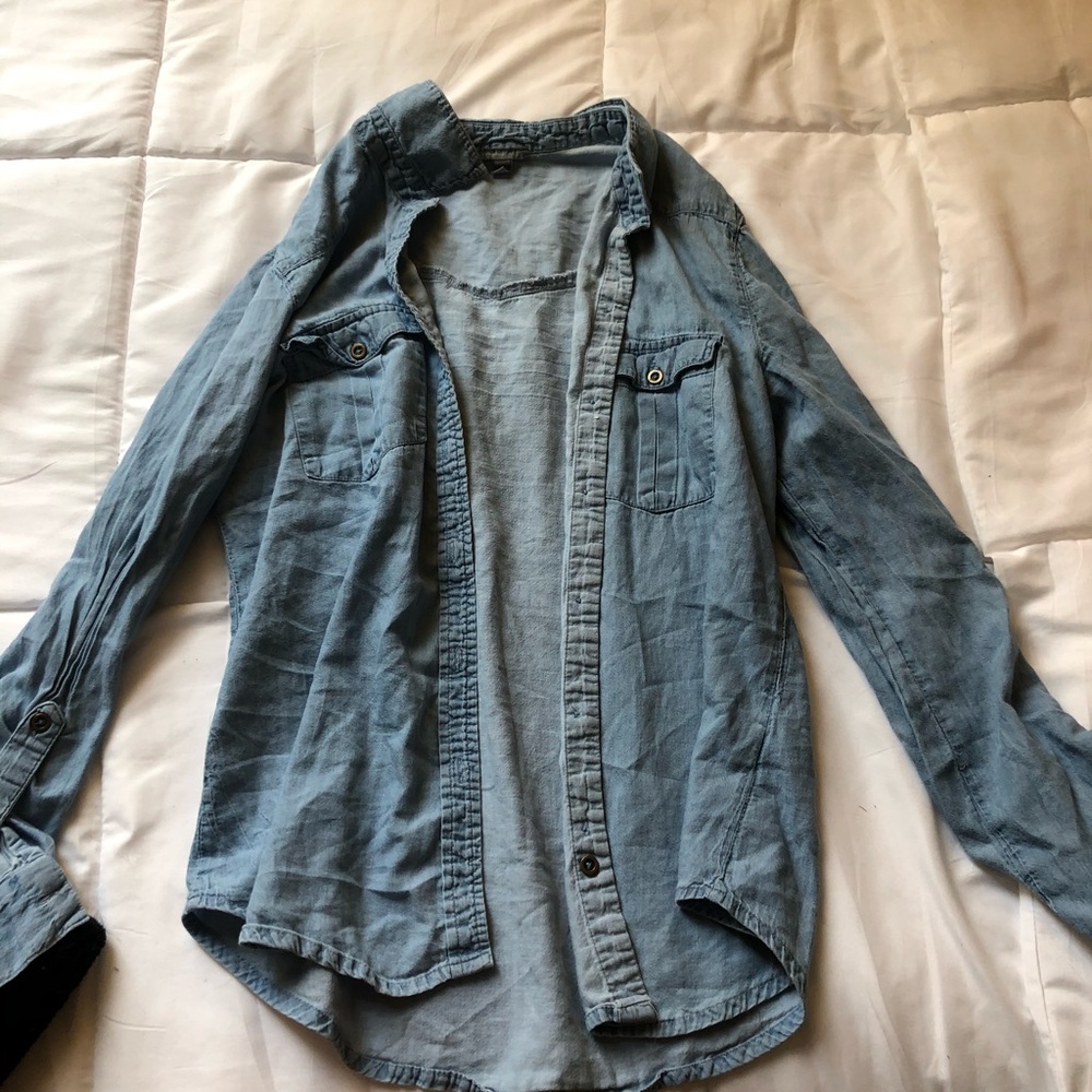 cute button up